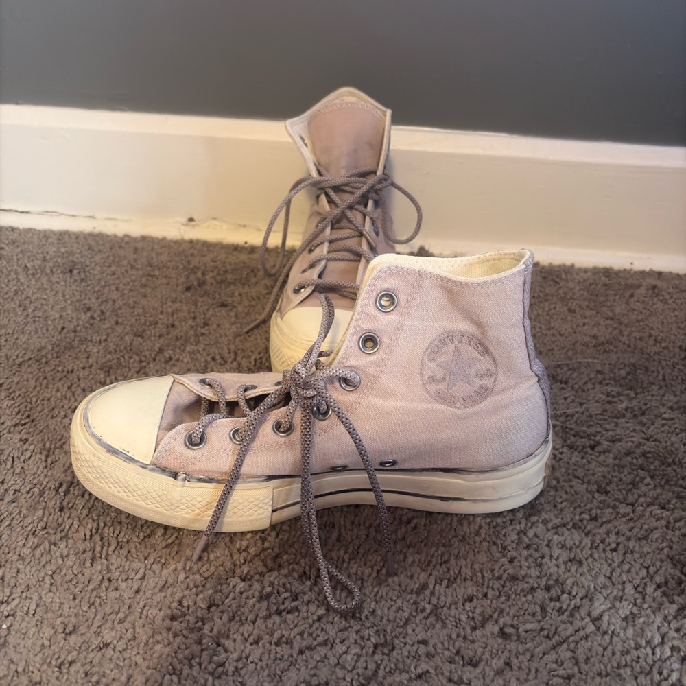 Converse‎ Chuck Taylor All Star High Tops | Women’s 8 | Light Lavender - Picture 3 of 8